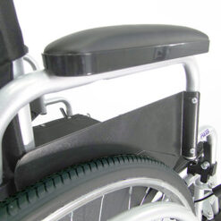 Cadeira de Rodas Luxo+ com elevação (pneu Anti Furo) Até 100kg 9 Cadeira de Rodas Luxo+ com elevação (pneu Anti Furo) Até 100kg 4